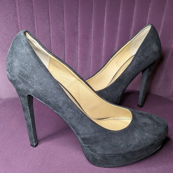 SOLD ON ANOTHER PLATFORM: Chinese Laundry Size 9 Black Platform Heels - Picture 2 of 6